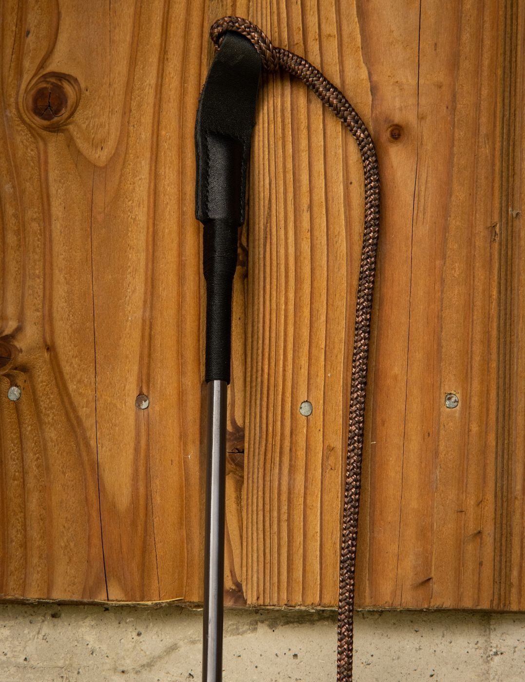 Cordelette à installer sur stick de communication