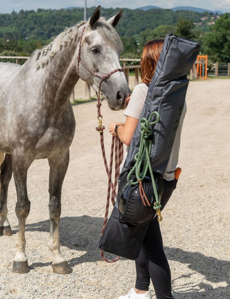sac transport matériel équitation éthologique