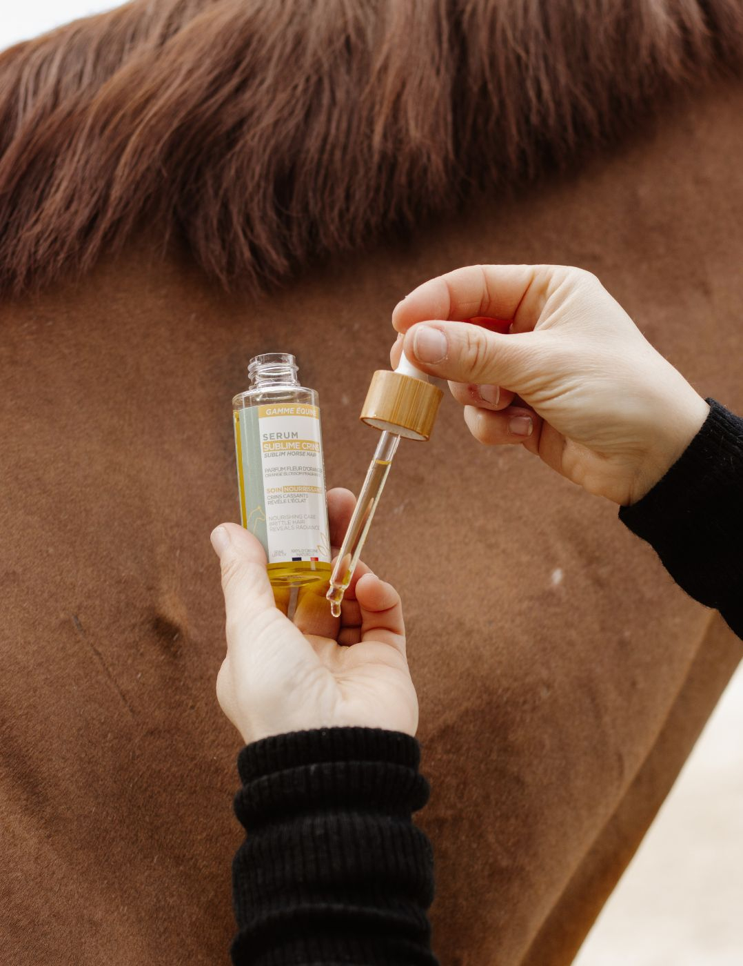 Serum Nellumbo pour crins des chevaux